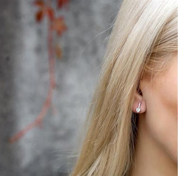 Örhängen - BENETO - AGUP929L - Silver 925 - Klara zirkoner - Hjärta