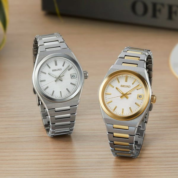 Kvinnotime - SUR573P1 - Rostfritt stål - 10 bar - Silver urtavla - Safirglas