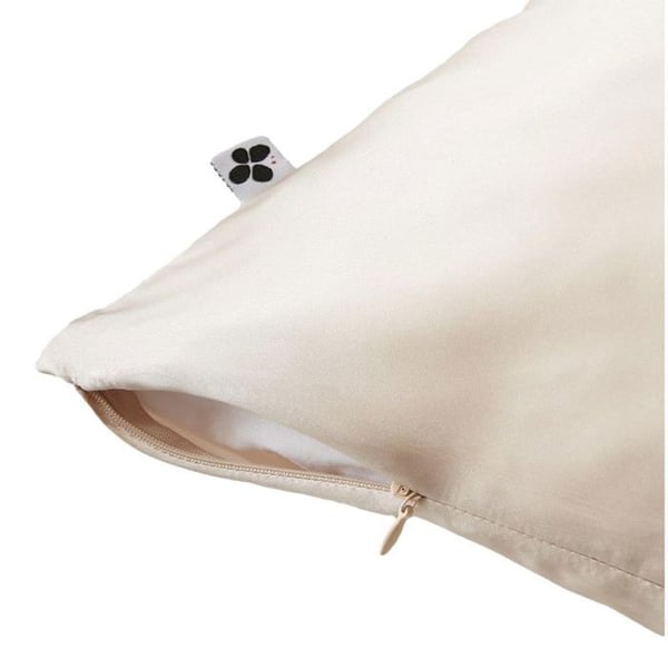 Kuddfodral "Soanne" Mulberrysilke Effet Papillon - 63x63 - Soanne Pampa