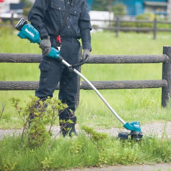 MAKITA 18V Borstlös grästrimmer - Li-ion - Sektor - Skyddsstång - ADT-teknik