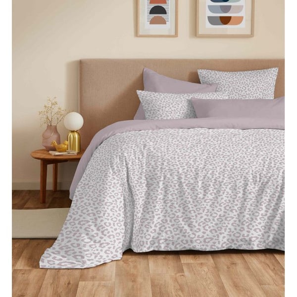 Komplett set med vändbar påslakan "Vanessa" 6 delar för säng 140 x 190 Diana Blush - - Komplett set med vändbar påslakan "Vanessa" 6 delar för säng 140 x 190 Diana Blush - -