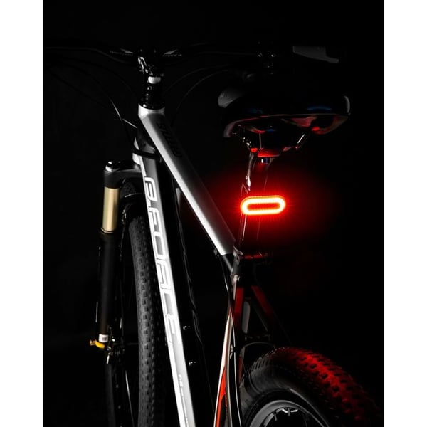 Cykelbaksida - FORCE - Force Arc - 40 lm - Uppladdningsbart batteri - Elastisk fäste