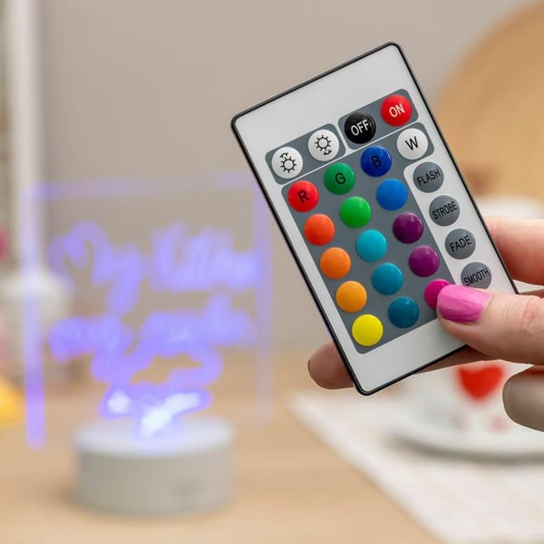 LED-anteckningar och anslagstavla - Lemo InnovaGoods - Återanvändbar - 16 färger - Fjärrkontroll - 10 lysdioder
