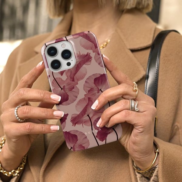 Fodral för iPhone 13 Pro Elegant Mönster Tender Kiss Burga Bordeaux