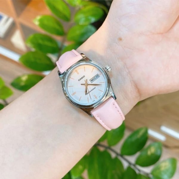 Klocka - CASIO - LTP-V006L-4B - Rosa Läder - Kvarts - Vattentålig