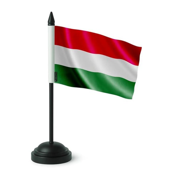 Bordsflagga från Ungern – 14 x 21 cm – Polyester – Svart Plastfot – Pixelforma