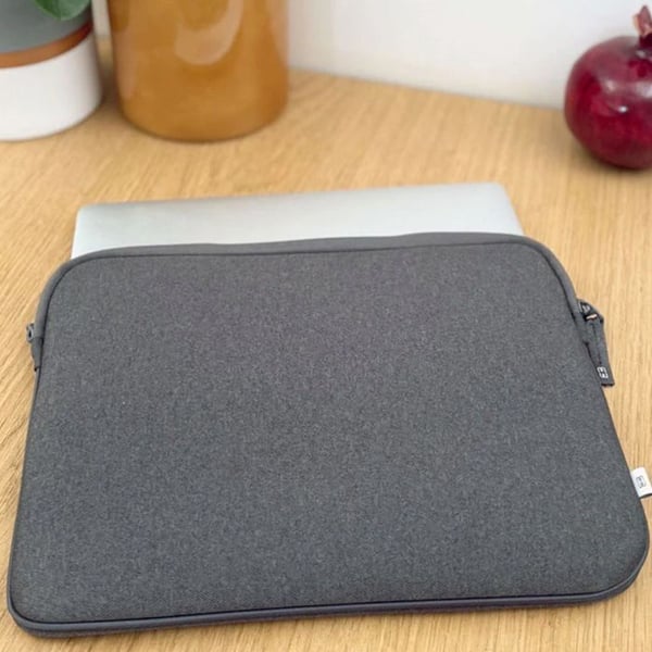 Fodral för MacBook Air 13" / Pro 13" Edition Shade2Life MW Mörkgrå