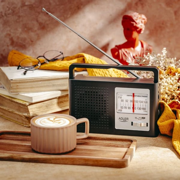 Radio - Adler - AD 1909 - AM/FM - Portabel - Teleskopantenn - Nätadapter/batteri