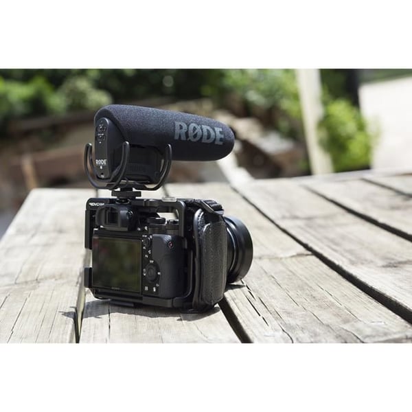 RODE Mikrofon kompakt VideoMicPro R - För kamera och digitalkamera