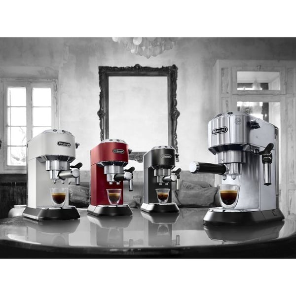 Käsikäyttöinen espresso-kone - De'Longhi - Dedica-malli - EC685.R - Punainen
