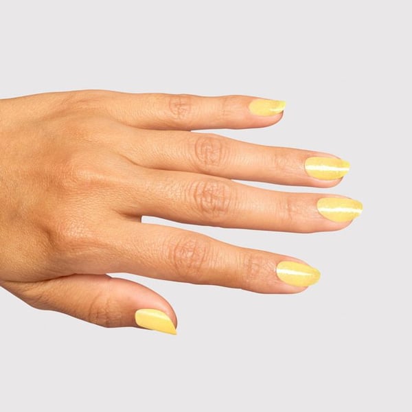 OPI Infinite Shine Jag Drömmer Våren 2025 Slay Hej Till Gult 15 ml