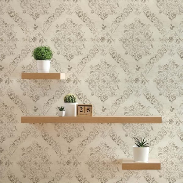 Barocktapet Nicolo M1-No.1848 Pärlvit beige pärlad ornament.