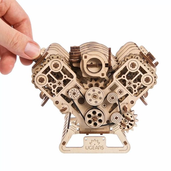 Pussel 3D Mekanik - Ugears - V8 Motor - Trä - 776 bitar - Skala 1:6