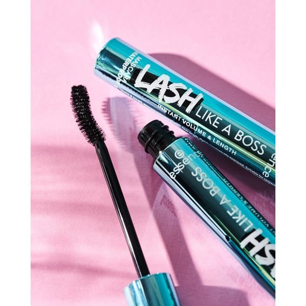 Mascara - ESSENCE - Lash Like A Boss - Vattentålig - Omedelbar Volym - Precisionsapplikation