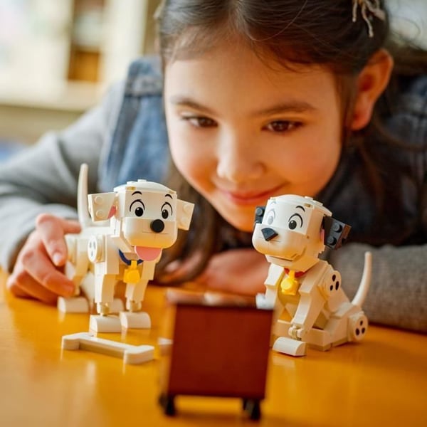 LEGO Disney 43271 Lucky och Penny, valparna från 101 Dalmaterna - Spel från 6 år