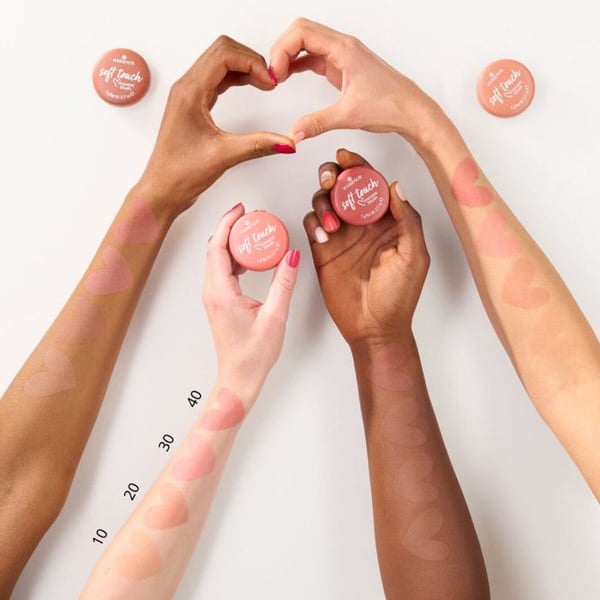 Essence - Blush Soft Touch Mousse - 20 Rustic Rouge