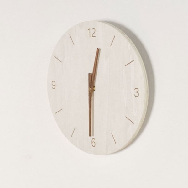 Väggklocka SIMPLICITY - FACTORY - Beige TU