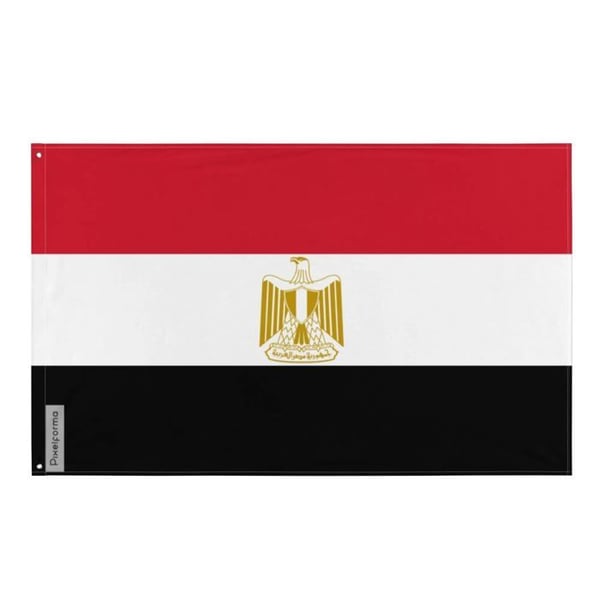 Egyptens flagga – 128 x 192 cm – Hållbar polyester – 2 metalöglor – Inomhus / Utomhus – Pixelforma