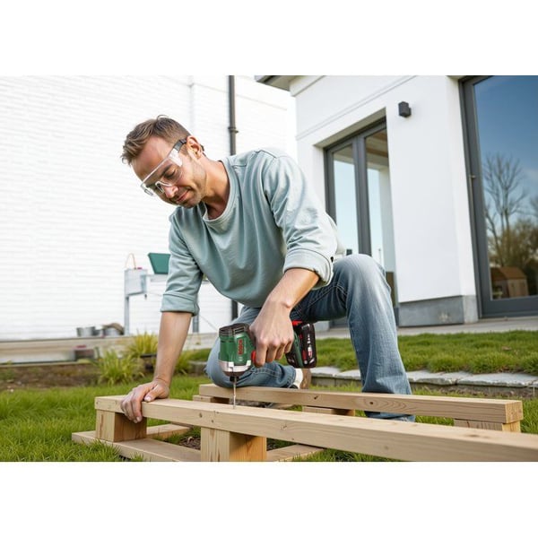 BOSCH - UniversalImpactDrive 18V-210 - 18V iskuporakone