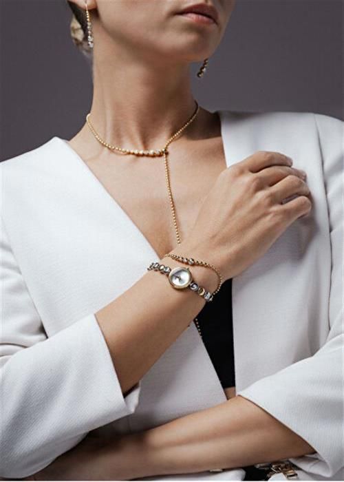 Armband - LIU JO - LJ2830 - Guldplätering - Kristaller - Längd 17 cm med förlängning 3 cm