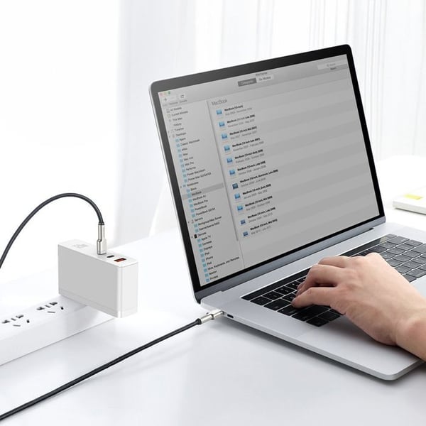 Typ C Kabel - Baseus - 100W - 1m - Snabbladdning - Kompatibel med telefoner och datorer