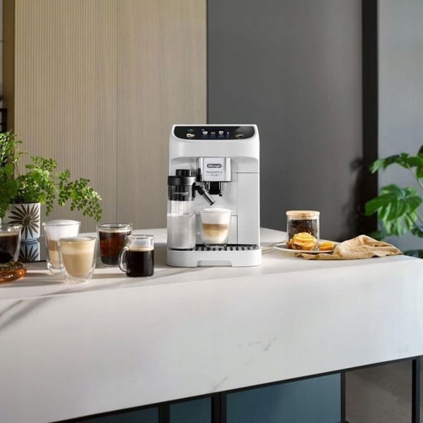 Espresso-maskin - DELONGHI - Magnifica Plus ECAM320.60.W - 15 bar - 1450 W - Malet kaffe