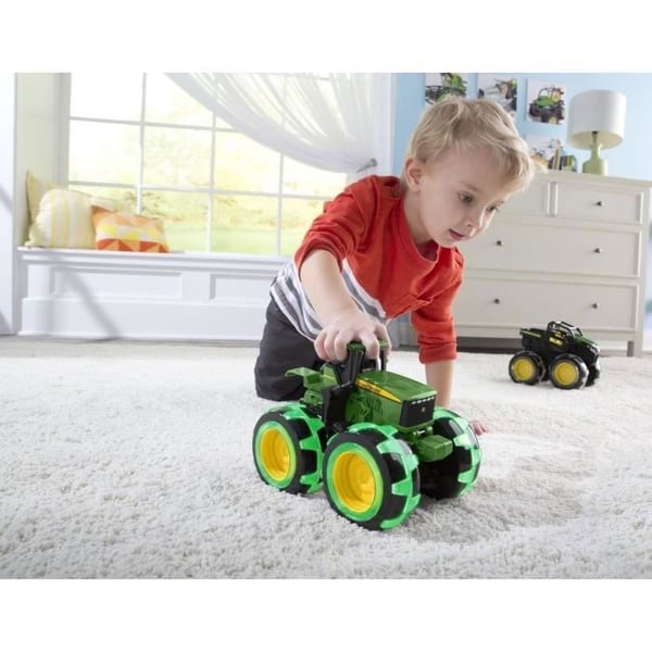 Monster Treads JOHN DEERE lastbil med lysende hjul - Grøn, sort og gul - Til børn fra 3 år