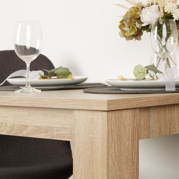 Matsalsset 2 delar: ekbord 80 x 80 cm med 2 stoppade stolar i antracit.
