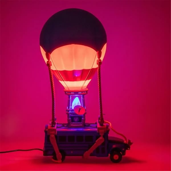 Lampe | Fortnite | Battle Bus Diorama Lys-Lamper
