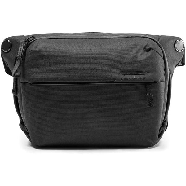 Axelväska - Peak Design - Everyday Sling 6L v2 - Svart - Fack för linser - Vattentålig