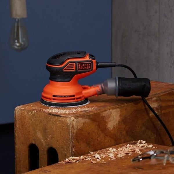 BLACK + DECKER KA199 - 240W - 125mm - Langallinen eksentrisor