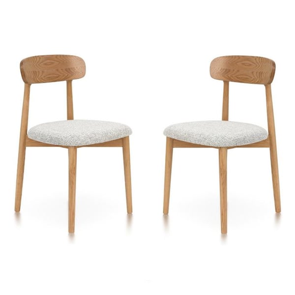 Set med 2 stolar i massiv naturlig trä med bekväm sits i ljusgrå melerat tyg – Modern och elegant design