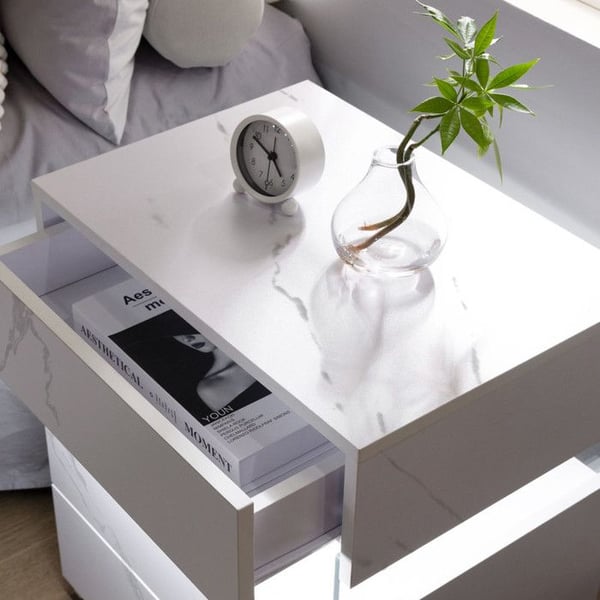 LED natbord - MUVOE - 3 skuffer - Akrylpanel - Multifarvet belysning - Moderne design