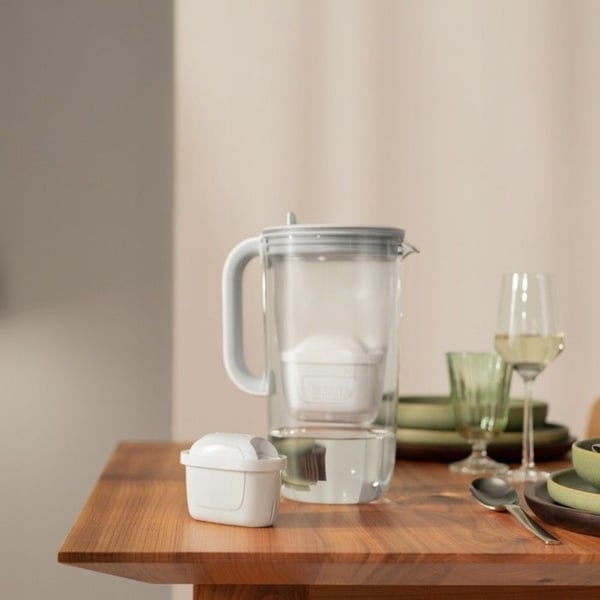 Brita 2.5L Lasikannu + 1 Maxtra Pro Pure Performance -suodatin