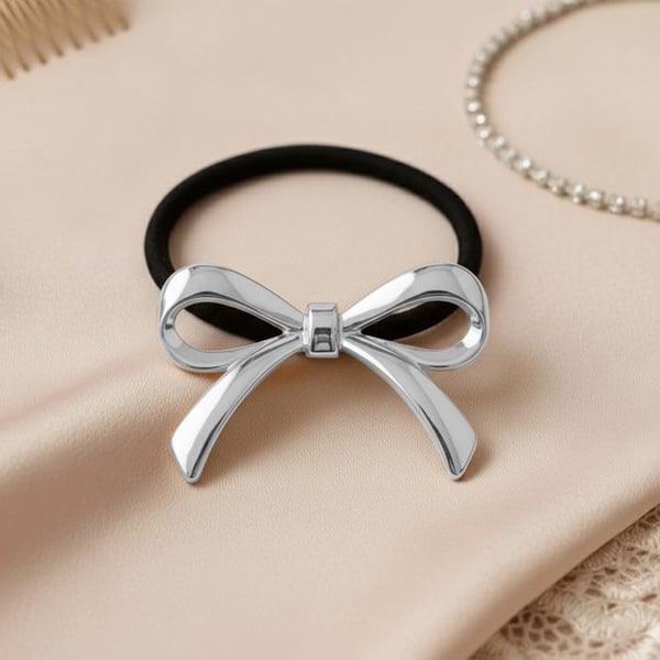 Elastisk Casual Anastasie med Svart/Silverbandsslips