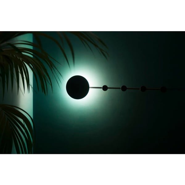HAN - LED vägglampa/klädhängare svart L101cm