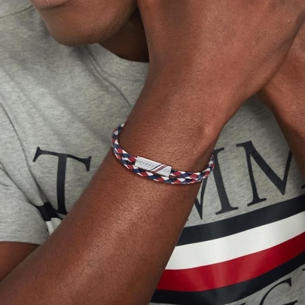 Tommy Hilfiger armband för män i stål med dubbel omslagssnöre 2790472