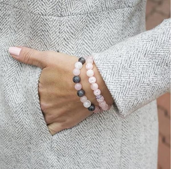 Armband - BENETO - MINK04/17 - Jade ros - Syntetiskt kristall - 17 cm lång