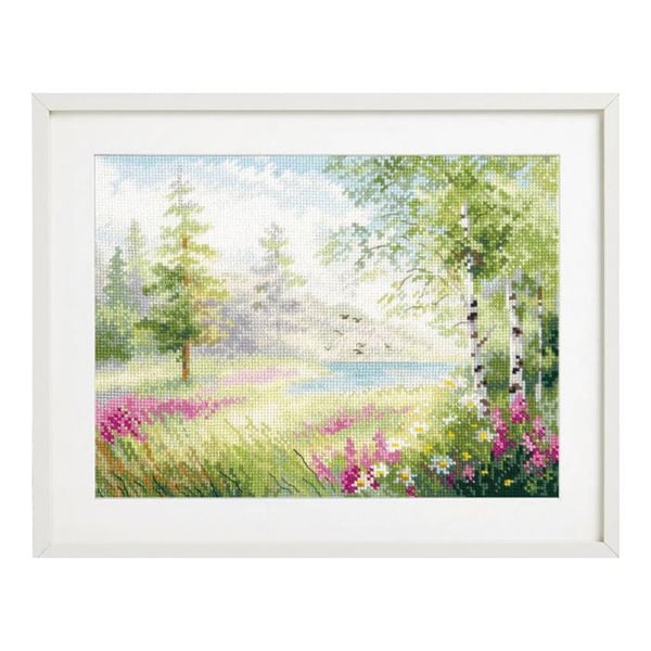 Alisa korsstygnsset "Blå sjö. Tystnad" 23x17 cm