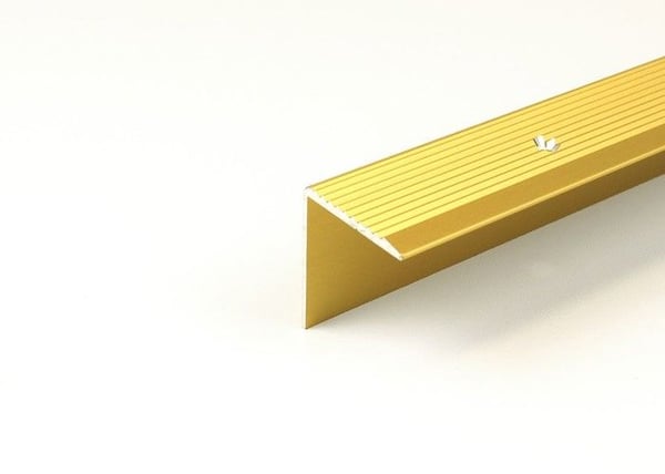 PROVISTON Trapetssteg 30 x 30 x 1000 mm Trapetssteg Trapphörn Kombinerad Hörnlist Anodiserad Aluminium i Guld Med Hål