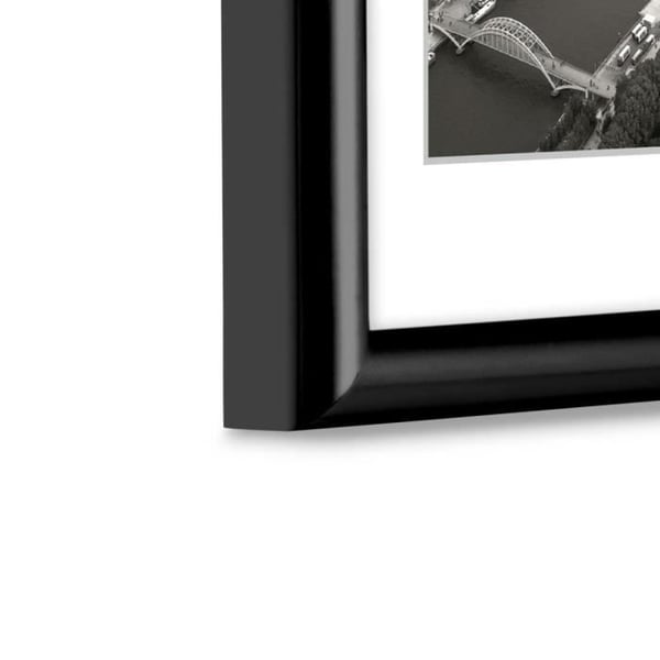 Ramställning - Gung - Svart - 40 x 50 cm - Plast - Modern design