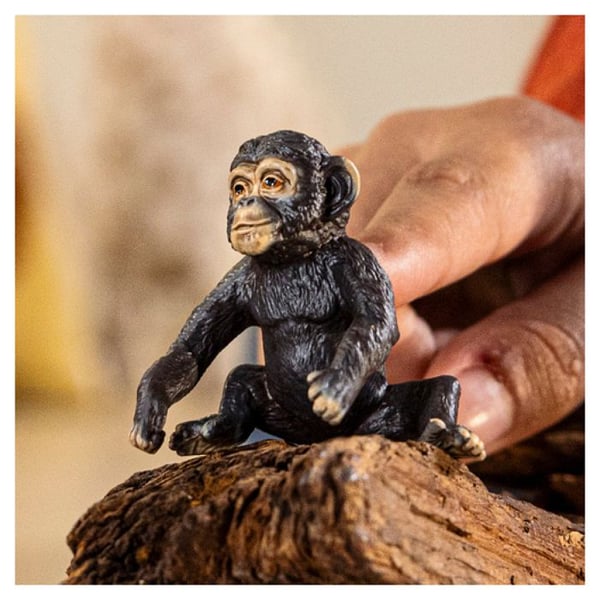 14884 figur i Ung Schimpans