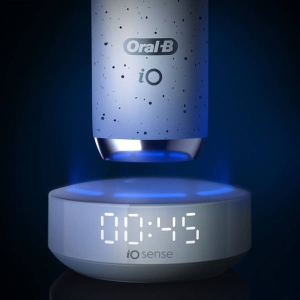 Elektrisk tandbørste - Oral-B - iO Series 10 Stardust White - Smart genopladelig multistrålende