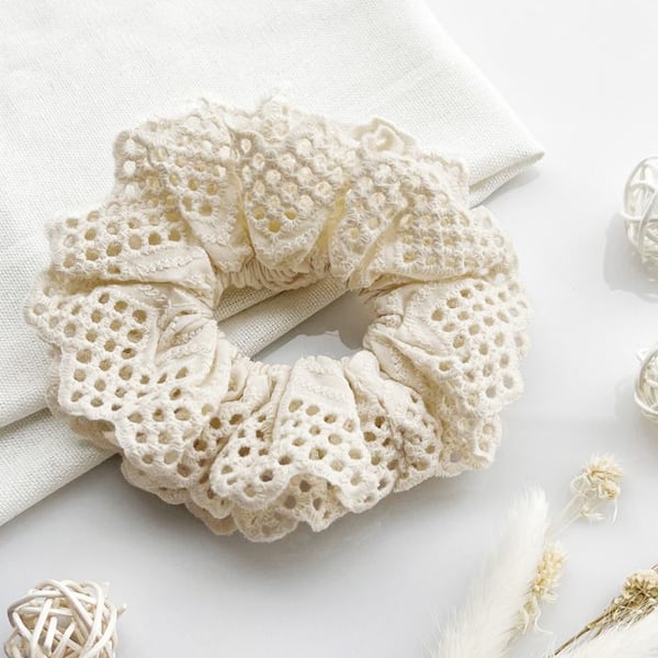 Chouchou - AVIZAR - Klassisk - Broderad Spets - Elfenben - Elegant för Kvinna