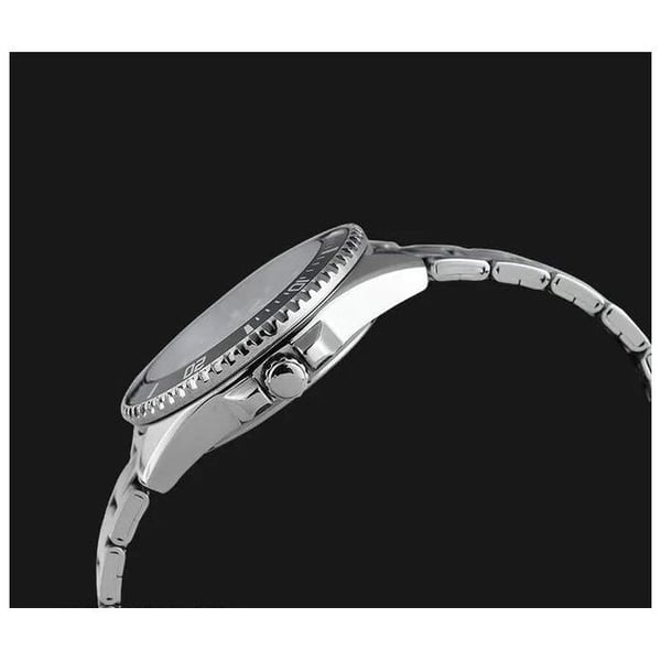 Damklocka - Casio - MDV-10D-2A1V - Vattentålig 50m - Armband i Rostfritt Stål - Datummarkering