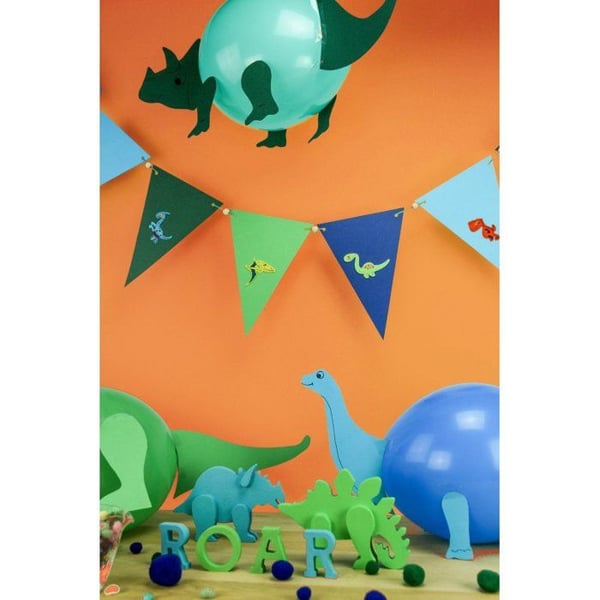 MégaCréa DIY - Dinosaurie i självhäftande filt 4 till 7 cm med rörliga ögon x 28