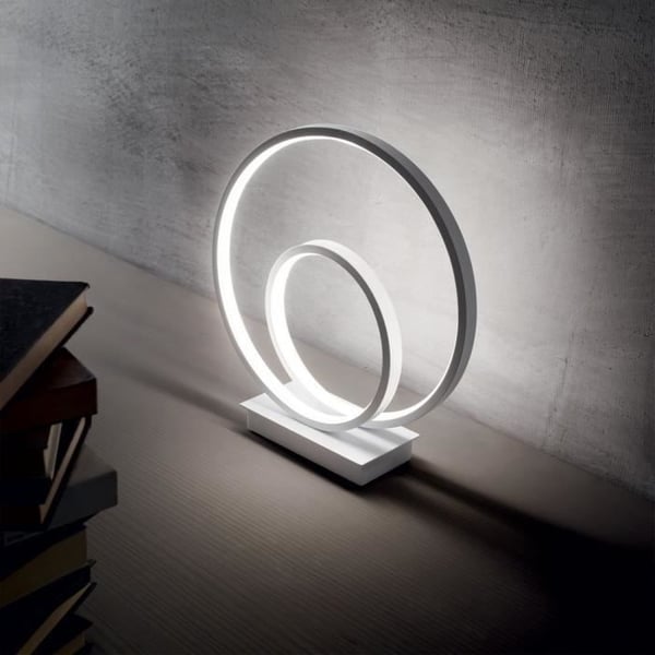 Bordslampa - Swirl - Inbyggd LED - Vit - 3000K - Metall och plast