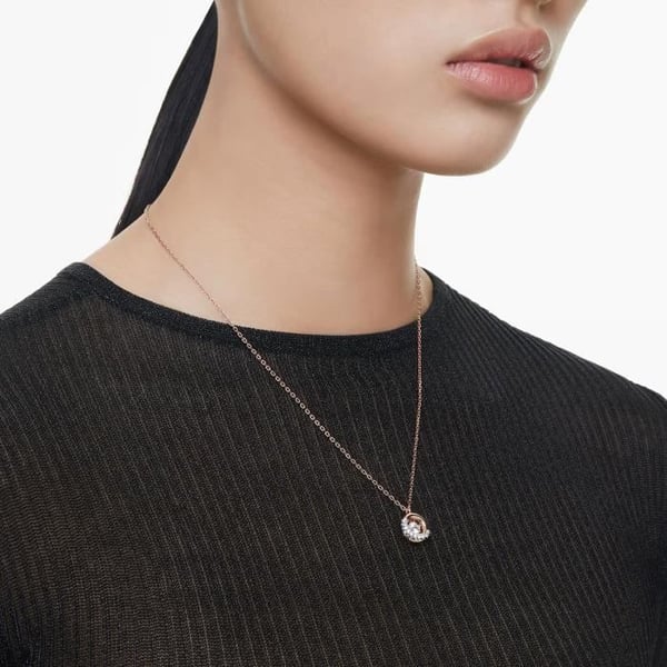 Collier - SWAROVSKI - Dextera rosé vedhæng - Zirkoniumoxid - Justerbar længde 38-45 cm - 2 års garanti