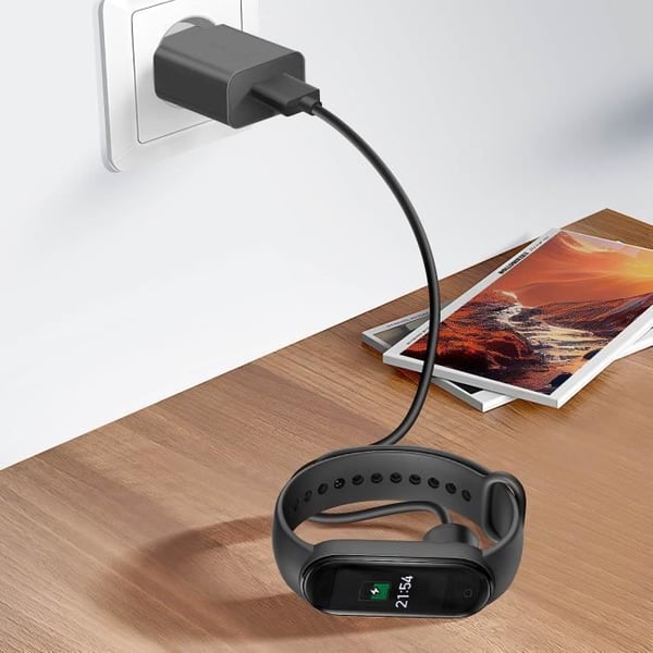 USB-laddningskabel till Xiaomi Mi Band 7 / Mi Band 6 / Mi Band 5 50cm Akyga Svart