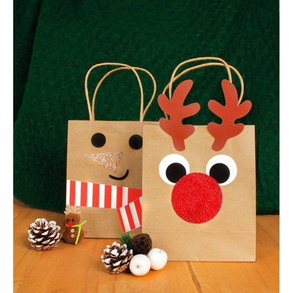 MégaCréa DIY - Julklappspåse i kraftpapper att dekorera med tillbehör 17,9 cm 4 delar